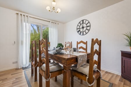 contractor accommodation telford dining