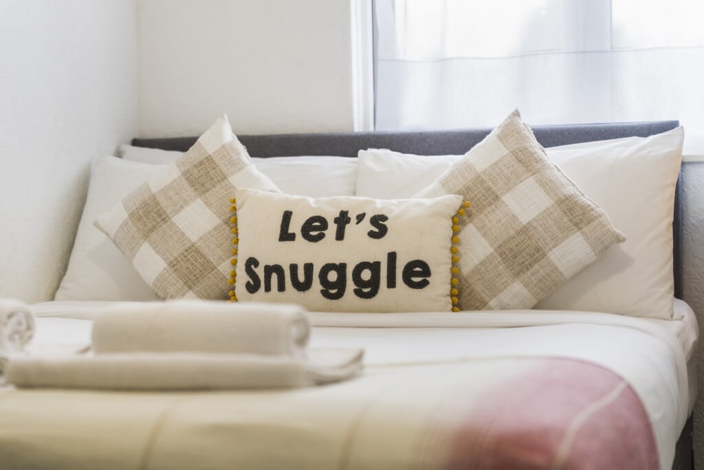 flexible short term let telford bedroom