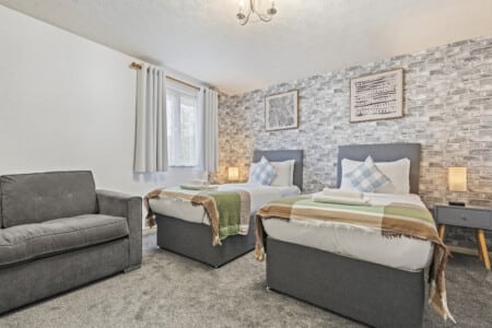 group accommodation telford bedroom