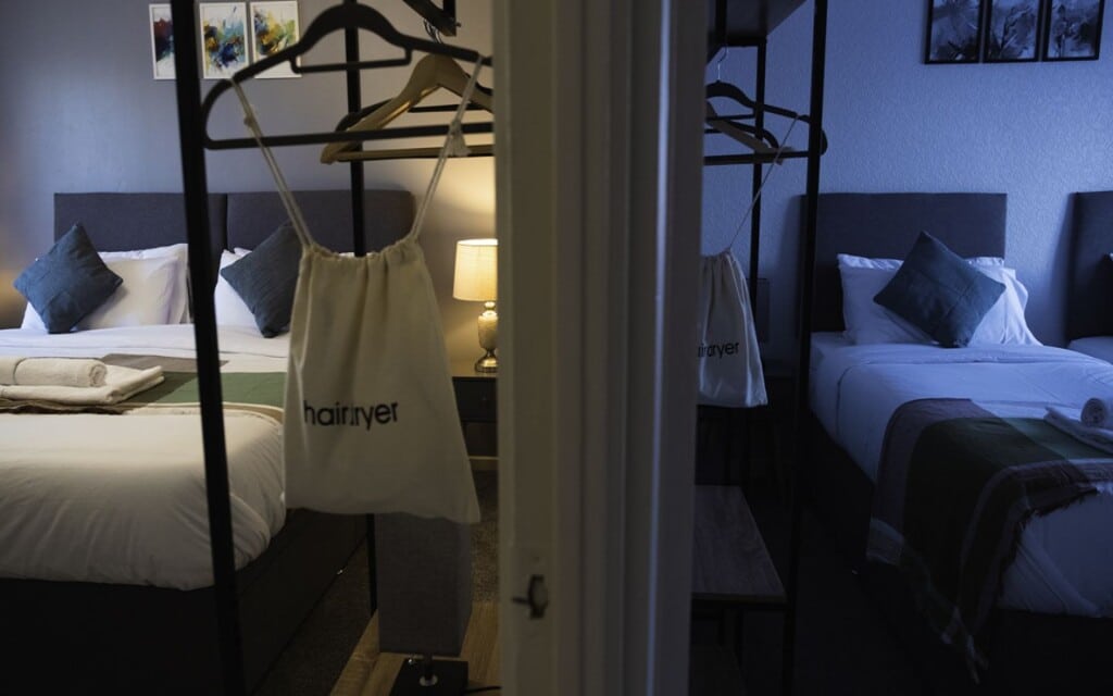 lodginet spacious white house bedroom