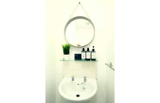 lodginet town centre house bathroom 2 03