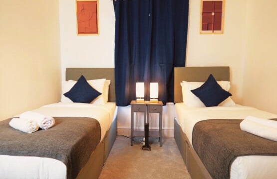lodginet town centre house bedroom 2 01
