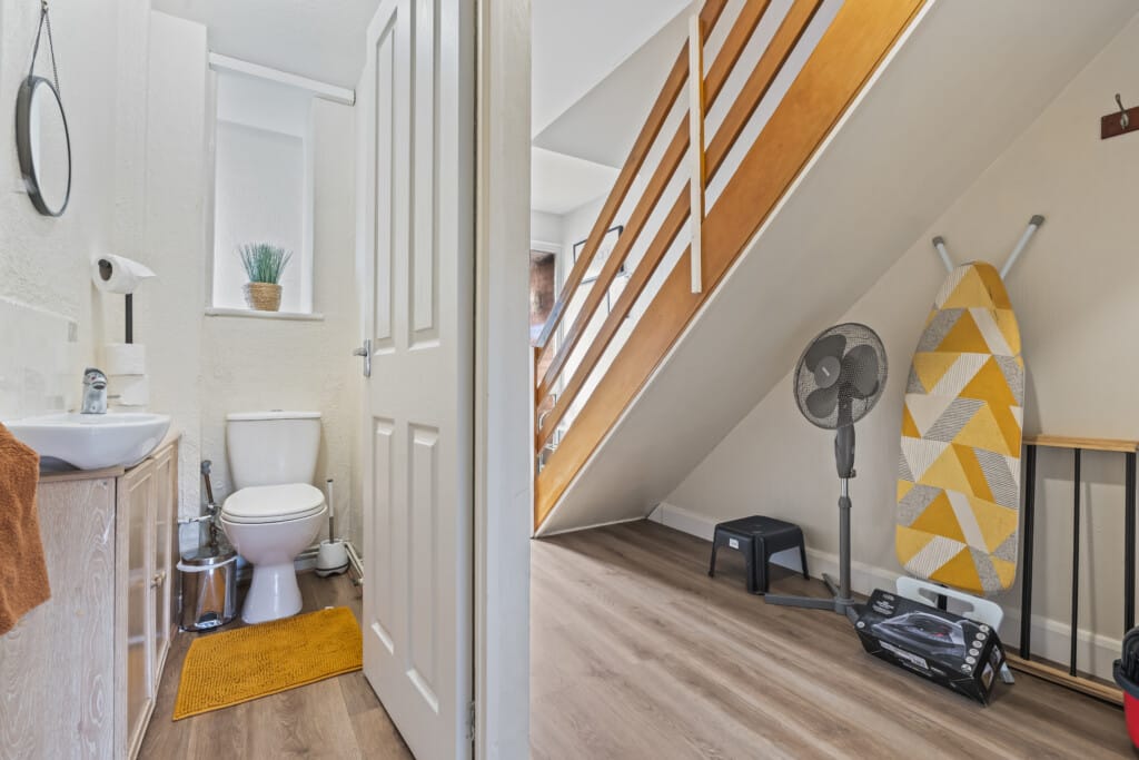 temporary housing solution telford toilet