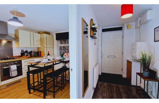 lodginet roomy spark home kitchen and hallway