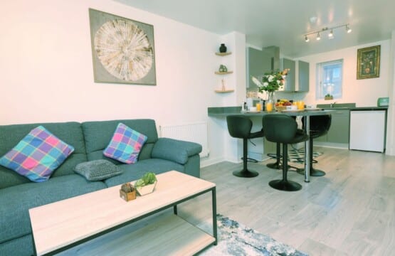 lodginet barn fold house living room and kitchen