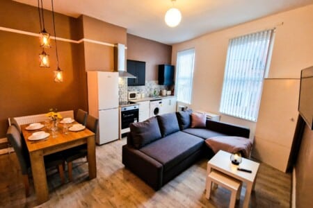 lodginet stays county cosy kitchen dinner living room