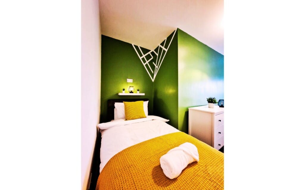 lodginet stays county heights bedroom 2 b