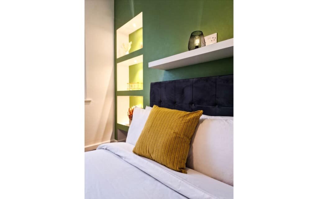 lodginet stays county luxe bedroom 3