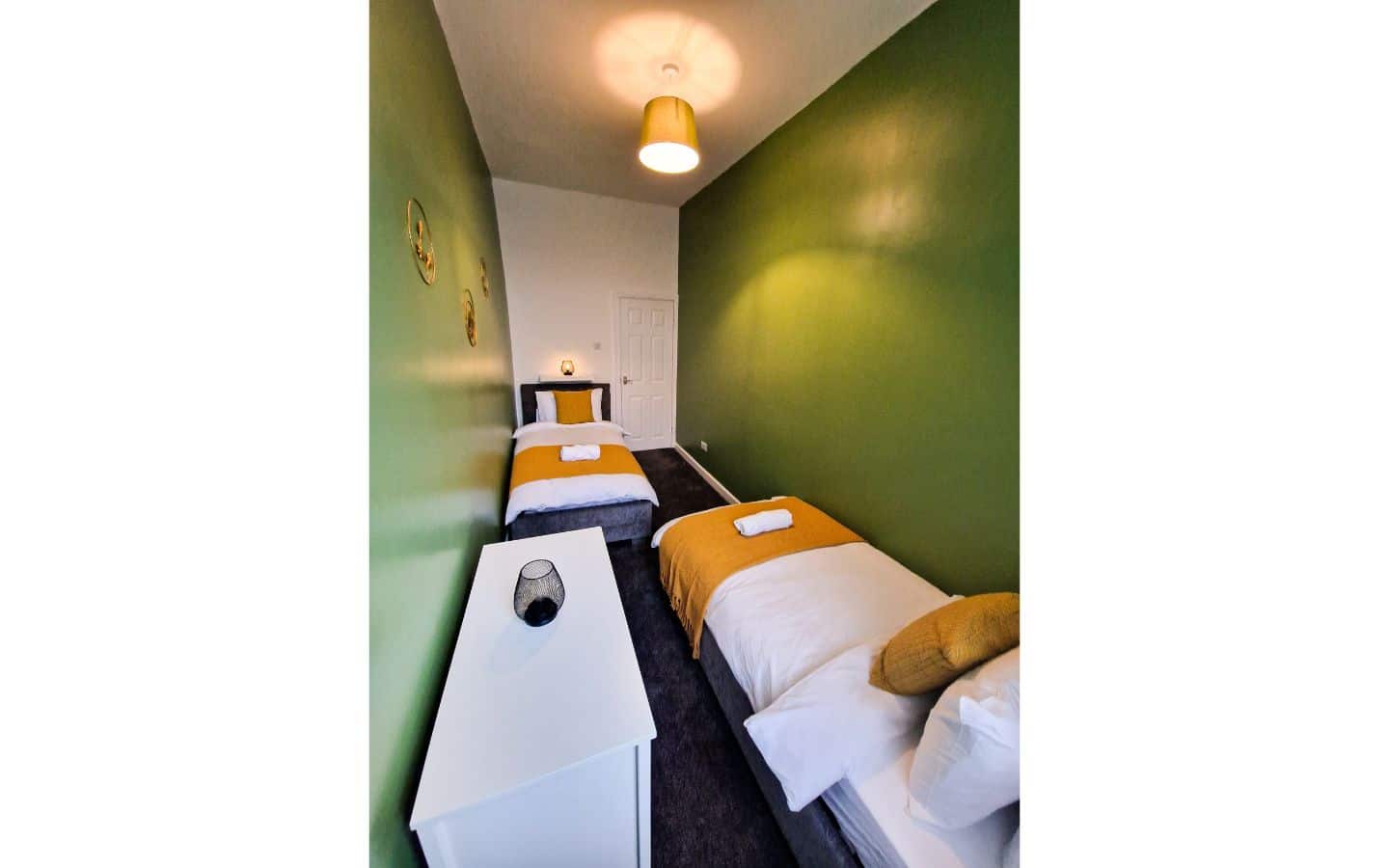 lodginet stays county luxe bedroom 6